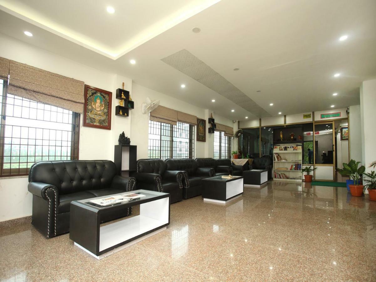 Oyo 525 Hotel Aloka Inn Rummindei Екстериор снимка
