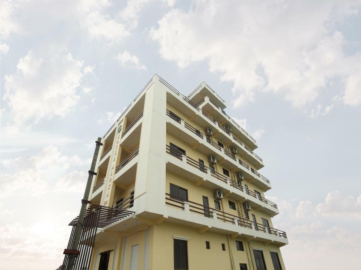 Oyo 525 Hotel Aloka Inn Rummindei Екстериор снимка
